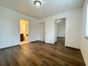 4630 La Vida Nueva Del Norte SW in Albuquerque, NM - Building Photo - Building Photo