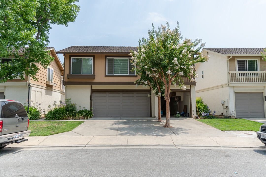 3236 Rocky Water Ln in San Jose, CA - Foto de edificio