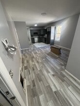 131-133 Huntington Terrace, 1st floor apt in Newark, NJ - Foto de edificio - Building Photo