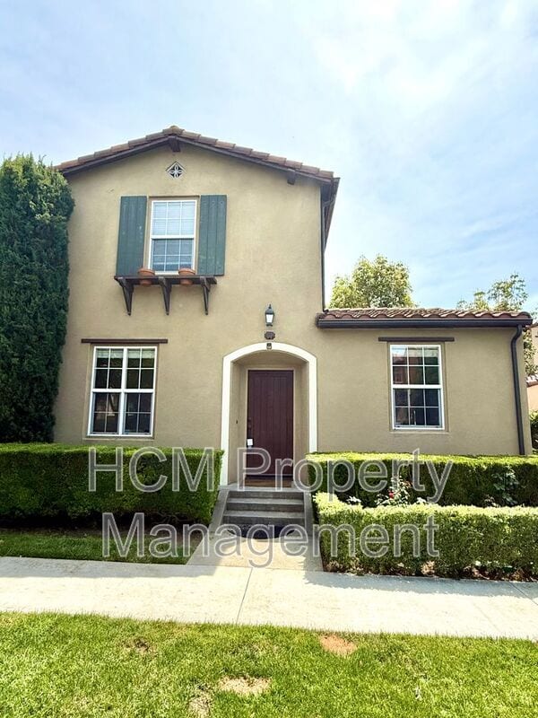 property at 74 Chantilly