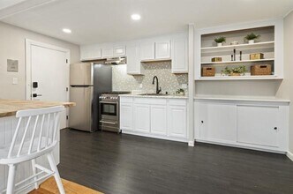 100 Magnolia Ave in Lynn, MA - Building Photo - Building Photo