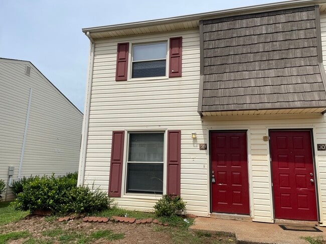 property at 7906 Oak Meadow Ct