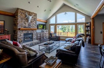 710 Birch Point Dr in Whitefish, MT - Foto de edificio - Building Photo