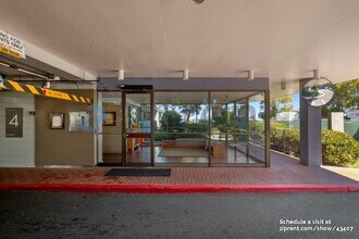 4 Captain Dr in Emeryville, CA - Building Photo - Building Photo