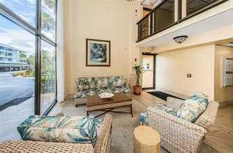 9 Haig Pl in Dunedin, FL - Building Photo - Building Photo