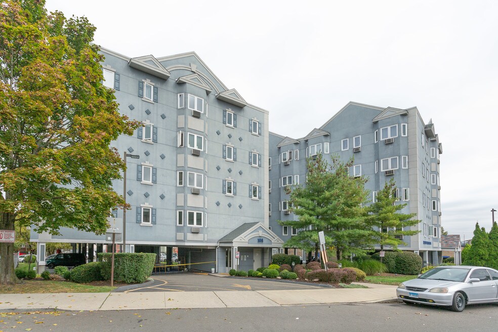 Miss Laura Raymond Homes Apartments Norwalk, CT Apartments For Rent