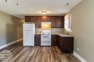 618 E Pine Ave in Wake Forest, NC - Building Photo - Building Photo