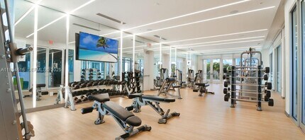 10226 NW 64th Terrace in Doral, FL - Building Photo - Building Photo