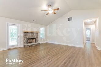 7030 Lawson Dr in Gainesville, GA - Building Photo - Building Photo