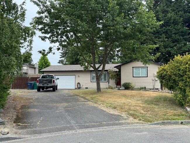 2107 Pacific Pl