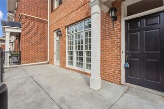 24 Buford Village Walk in Buford, GA - Building Photo - Building Photo