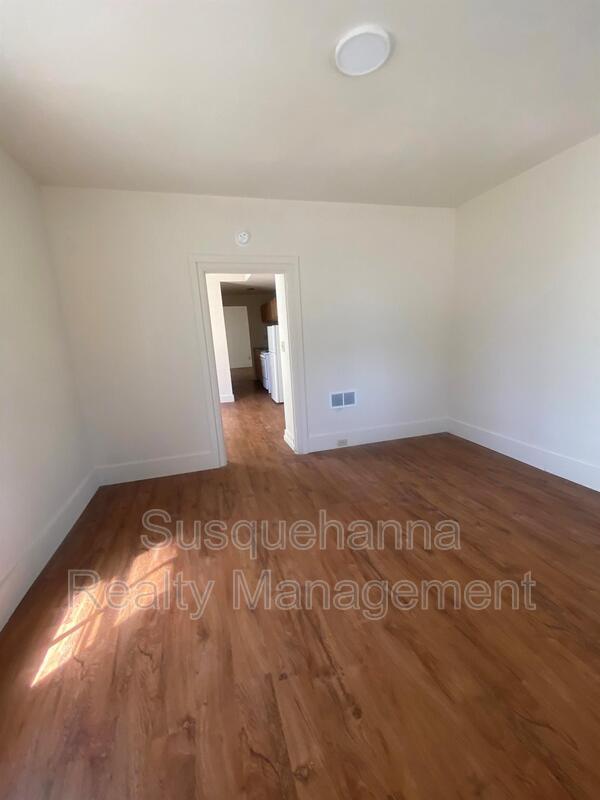 171 E Derry Rd in Hershey, PA - Building Photo - Building Photo