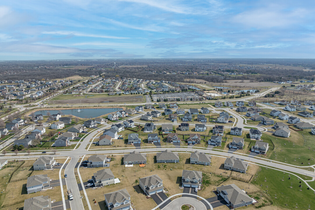 Creekside Crossing in Plainfield, IL - Building Photo