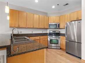 4954 Xerxes Ave S-Unit -206 in Minneapolis, MN - Building Photo - Building Photo