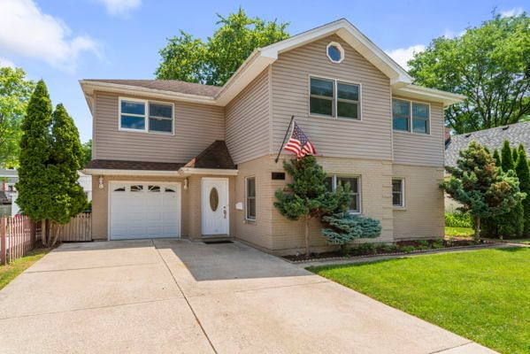 641 S 8th Ave in La Grange, IL - Building Photo - Building Photo