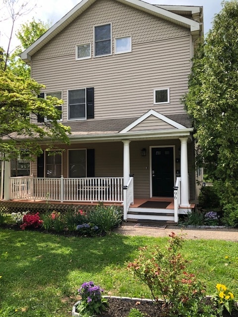 96 Midland Ave, Unit 1