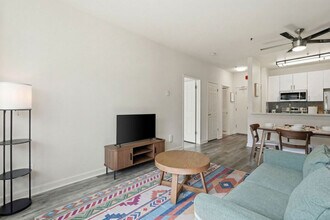 2000 Post St, Unit SI FL3-ID1507586P in San Francisco, CA - Building Photo - Building Photo