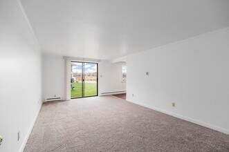 138 Main St in Essex, MA - Building Photo - Building Photo