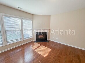 4140 Madison Bridge Dr in Suwanee, GA - Building Photo - Building Photo