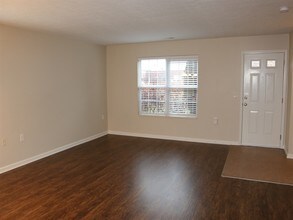 3662 Bracknell Forest Dr in Groveport, OH - Building Photo - Building Photo