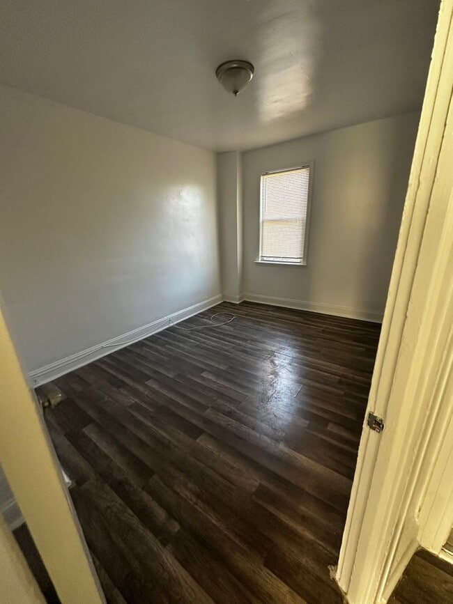 2602 E Chase St in Baltimore, MD - Building Photo - Building Photo