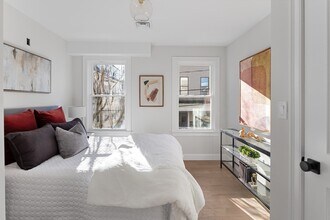 19 George St, Unit George St in Somerville, MA - Foto de edificio - Building Photo