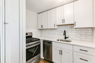 1666 Detroit St in Denver, CO - Building Photo - Building Photo
