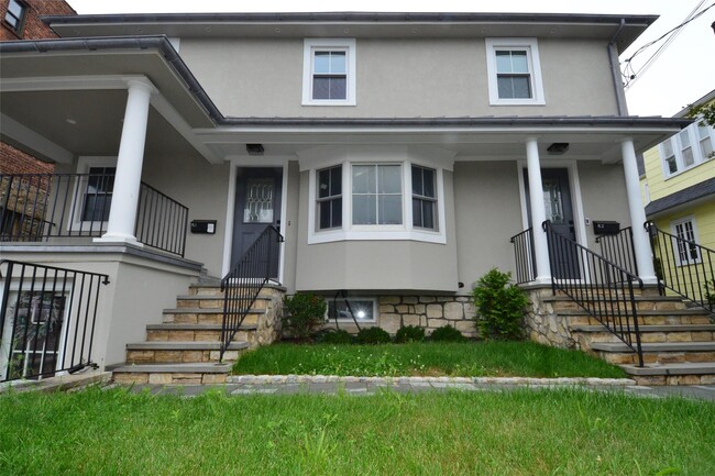 property at 137 Hillside Pl