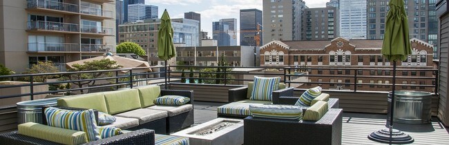 Vesper in Seattle, WA - Foto de edificio - Building Photo