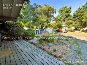 4603 SE 34th Ave in Portland, OR - Building Photo - Building Photo