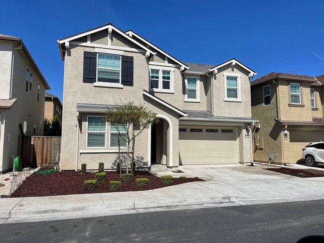 874 Brennan Wy