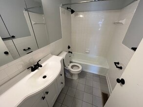 Bowdoin Square Apartments in Amherst, NY - Building Photo - Building Photo