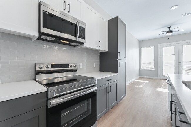 property at 400 Crawford St