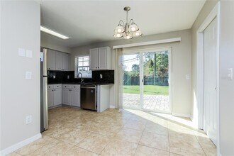 7560 Quail Pond St in Orlando, FL - Building Photo - Building Photo