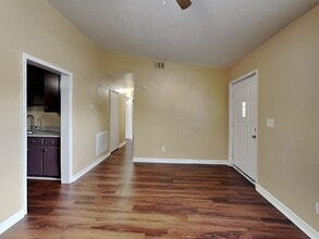 1737 Ave C NE in Winter Haven, FL - Building Photo - Building Photo