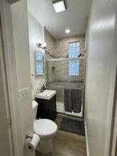 1916 N Rockwell St in Chicago, IL - Foto de edificio - Building Photo