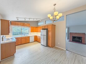 4938 Monongahela St in San Diego, CA - Building Photo