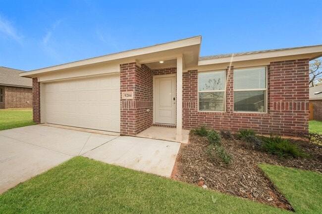 9204 SW 20th St in Oklahoma City, OK - Building Photo - Building Photo