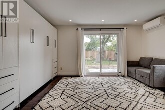 205 Liverpool St in Guelph, ON - Building Photo - Building Photo