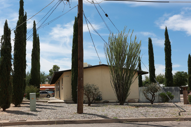 4350-4356 E 2nd St in Tucson, AZ - Foto de edificio - Building Photo