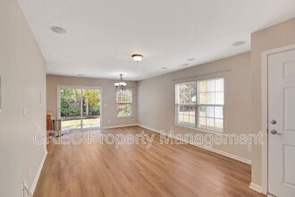 221 Chemistry Cir in Ladson, SC - Building Photo - Building Photo