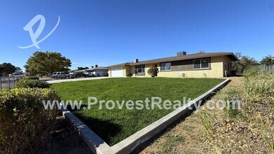 21952 Resoto Rd in Apple Valley, CA - Building Photo - Building Photo