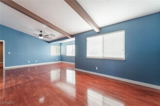 6121 Molly Malone Ct in Las Vegas, NV - Building Photo - Building Photo