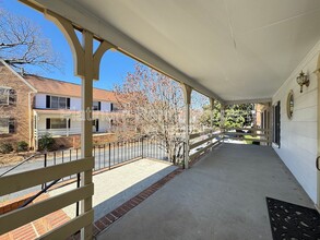 3825 Lavista Rd in Tucker, GA - Foto de edificio - Building Photo