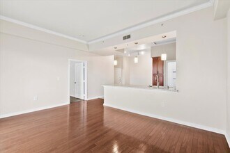 3225 Turtle Creek Blvd in Dallas, TX - Foto de edificio - Building Photo