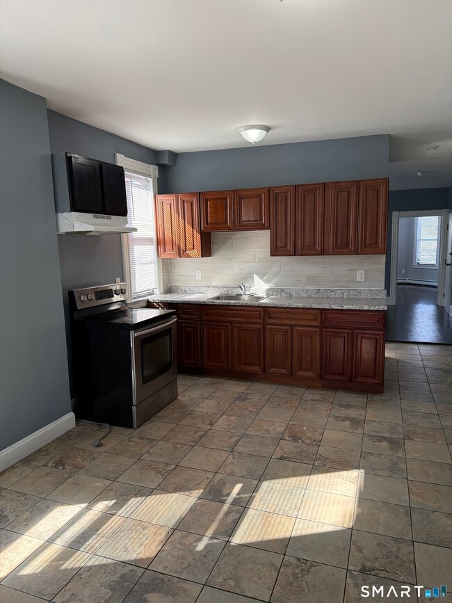 94 Hungerford St in Hartford, CT - Building Photo - Building Photo