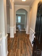 26 Amherst Way in Savannah, GA - Foto de edificio - Building Photo