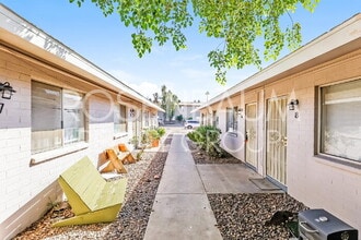 9230 N 6th St in Phoenix, AZ - Building Photo - Building Photo