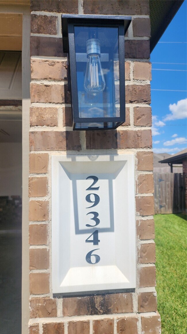 29346 Dunns Creek Ct in Katy, TX - Building Photo - Building Photo
