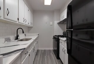 2625 Park Ave in Bridgeport, CT - Building Photo - Building Photo